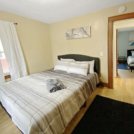 Lux 3Br, Steps From Airport, U Of R & Grocery Stores Рочестер Экстерьер фото