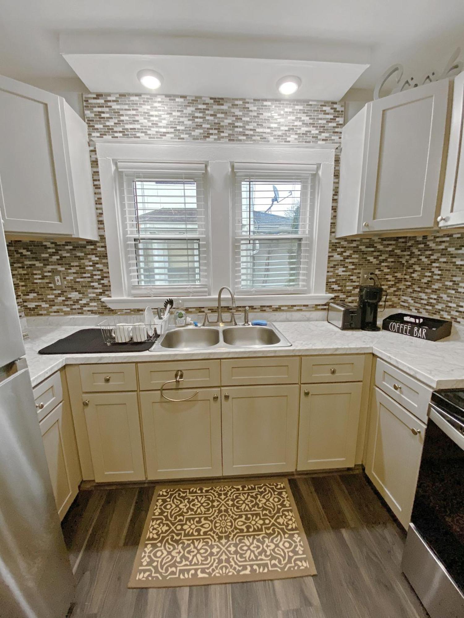 Lux 3Br, Steps From Airport, U Of R & Grocery Stores Рочестер Экстерьер фото